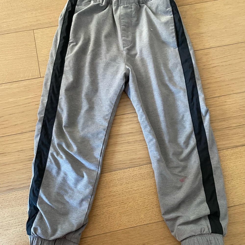 Uniqlo Kids Thermal Track Pants with Black Stripes Size 110 (4-5T)